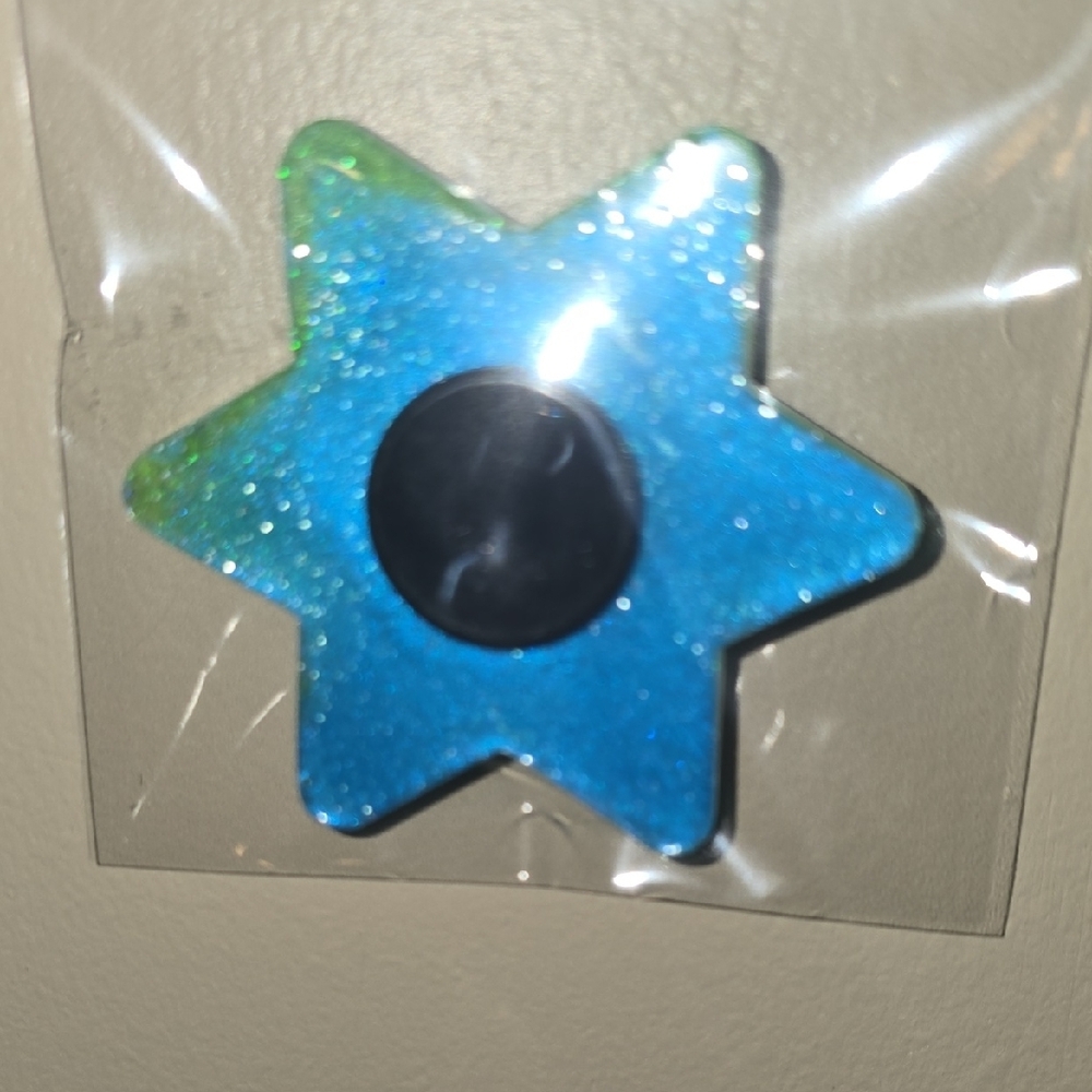 Blue and Gold Star Fidget Spinner - Picture 5 of 5